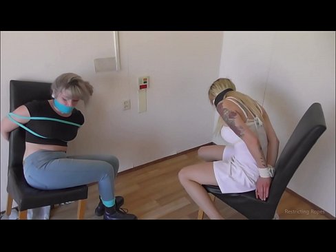 ❤️ Kev quav yeeb quav tshuaj / khi thiab gagged / damsel nyob rau hauv kev nyuaj siab ️❌ Porn video ntawm hmn.xxxhdporn.ru% ❌ Ib